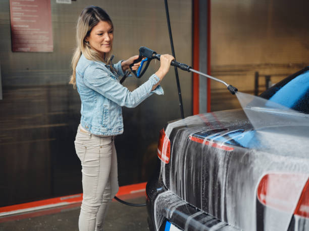 Best Affordable Power Washing  in Marinette, WI